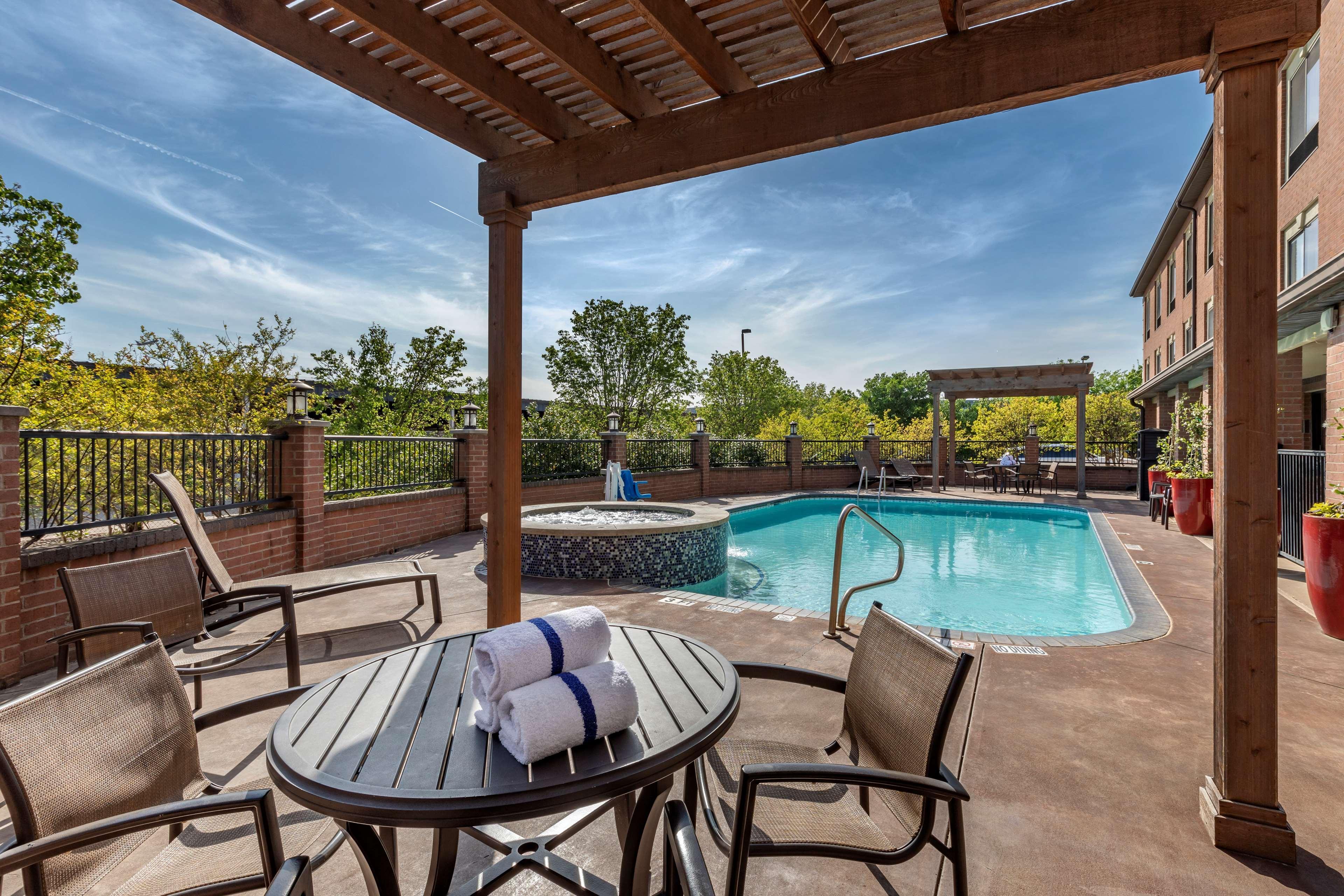 Best Western Plus Dfw Airport Suites Irving Exterior photo